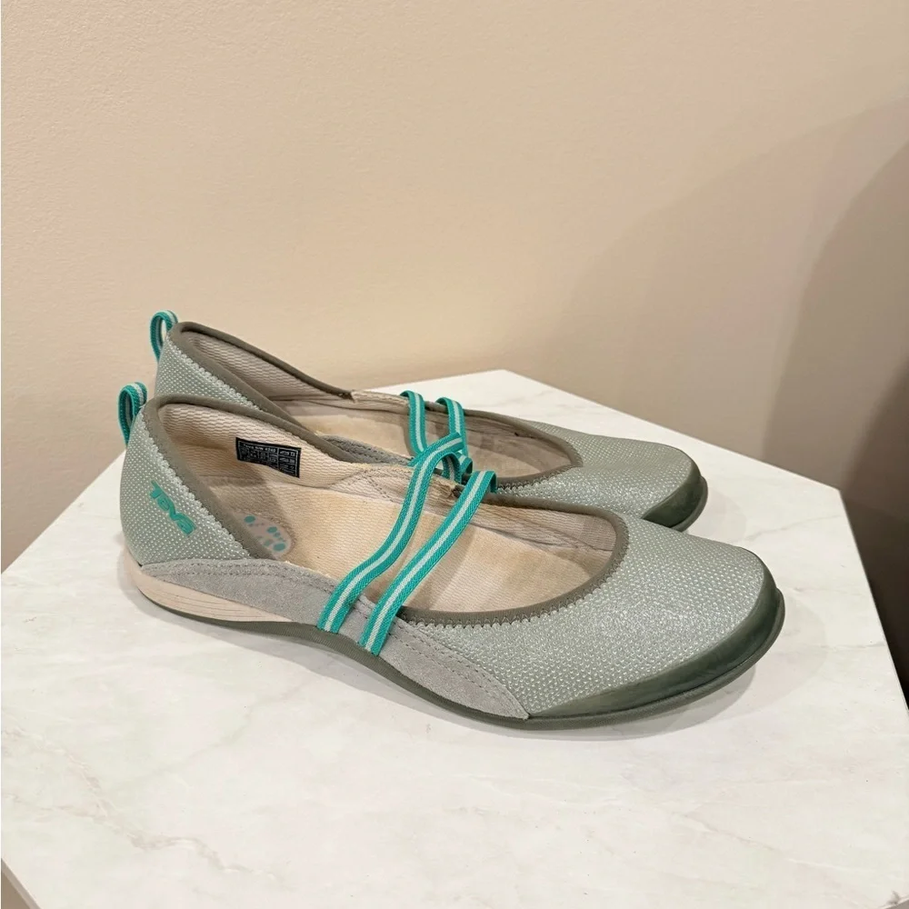🔥Teva comfy  Green Women's Shoes Sz 10🔥